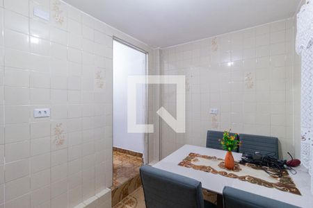 Casa à venda com 213m², 3 quartos e 2 vagas Casa à venda com 213m², 3 quartos e 2 vagasSala de jantar