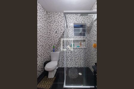 Casa à venda com 213m², 3 quartos e 2 vagas Casa à venda com 213m², 3 quartos e 2 vagasBanheiro