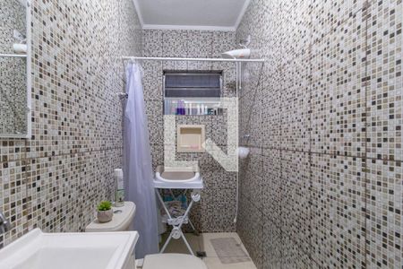 Banheiro de casa à venda com 3 quartos, 213m² em Quitaúna, Osasco