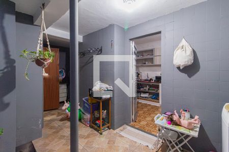 Casa à venda com 213m², 3 quartos e 2 vagas Casa à venda com 213m², 3 quartos e 2 vagasÁrea de serviço