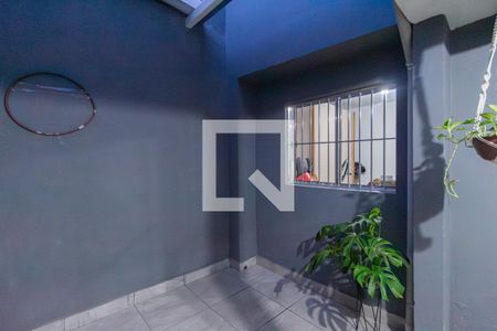 Casa à venda com 213m², 3 quartos e 2 vagas Casa à venda com 213m², 3 quartos e 2 vagasÁrea de serviço
