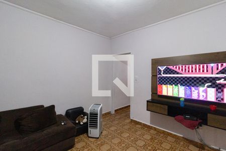 Casa à venda com 213m², 3 quartos e 2 vagas Casa à venda com 213m², 3 quartos e 2 vagasSala