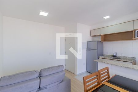 Sala de apartamento para alugar com 2 quartos, 45m² em Jardim Santo Estêvão, Carapicuíba