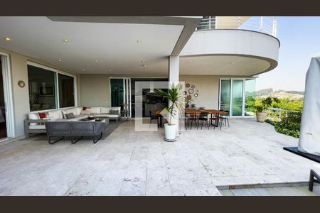 Casa de condomínio à venda com 1430m², 4 quartos e 8 vagas