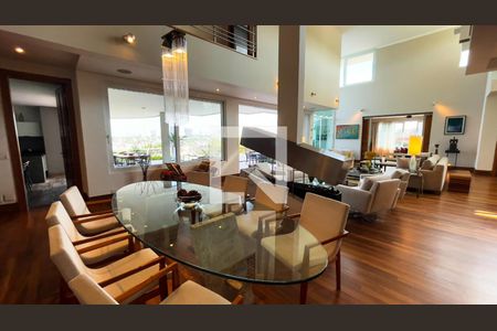 Casa de condomínio à venda com 1430m², 4 quartos e 8 vagas