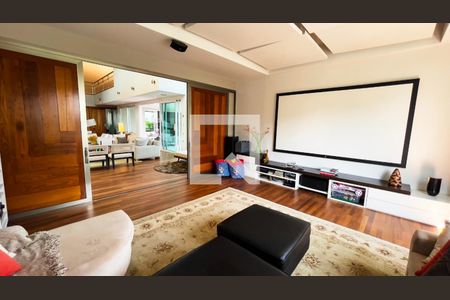 Casa de condomínio à venda com 1430m², 4 quartos e 8 vagas