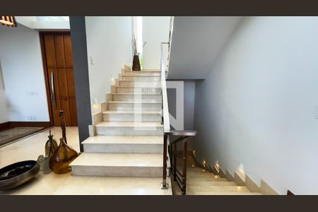 Casa de condomínio à venda com 1430m², 4 quartos e 8 vagas