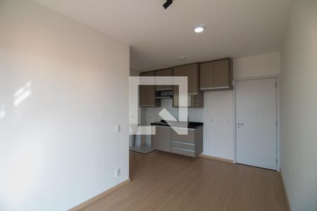 Sala de apartamento para alugar com 2 quartos, 46m² em Santo Amaro, São Paulo