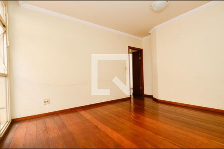 Sala de estar de apartamento para alugar com 3 quartos, 90m² em São Lucas, Belo Horizonte