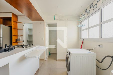 Apartamento à venda com 129m², 3 quartos e 1 vagaÁrea de Serviço