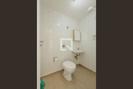 Apartamento à venda com 129m², 3 quartos e 1 vagaÁrea de Serviço - Banheiro