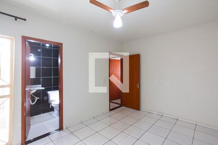 Suite de casa para alugar com 3 quartos, 130m² em Jardim Patricia, Uberlândia
