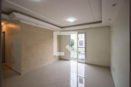 Sala de apartamento para alugar com 2 quartos, 55m² em Jardim Lajeado, São Paulo