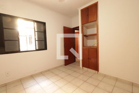 Casa para alugar com 100m², 3 quartos e 1 vagaSuíte 