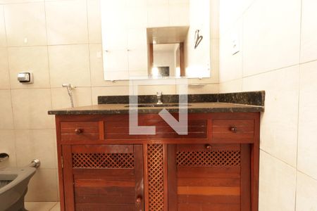 Casa para alugar com 100m², 3 quartos e 1 vagaBanheiro da Suíte