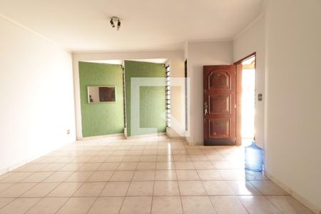 Sala  de casa para alugar com 3 quartos, 100m² em Parque Anhanguera, Ribeirão Preto