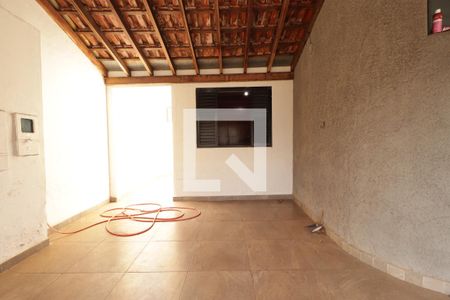 Casa para alugar com 100m², 3 quartos e 1 vagaGaragem 