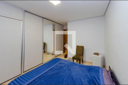 Apartamento à venda com 120m², 4 quartos e 4 vagas Apartamento à venda com 120m², 4 quartos e 4 vagasSuíte 2