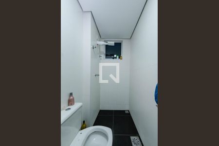 Apartamento à venda com 120m², 4 quartos e 4 vagas Apartamento à venda com 120m², 4 quartos e 4 vagasBanheiro semi-suíte