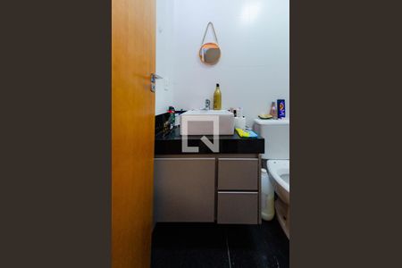 Apartamento à venda com 120m², 4 quartos e 4 vagas Apartamento à venda com 120m², 4 quartos e 4 vagasBanheiro suíte 1