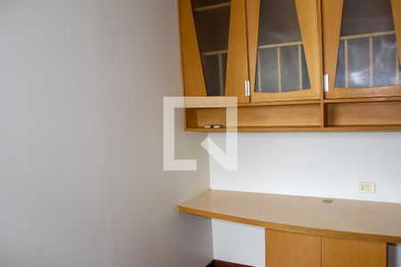 Casa de condomínio à venda com 630m², 5 quartos e 6 vagasQuarto 1