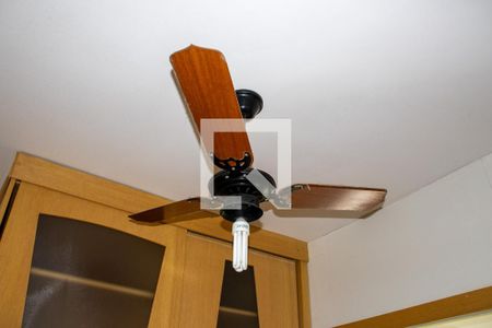 Casa de condomínio à venda com 630m², 5 quartos e 6 vagasQuarto 2