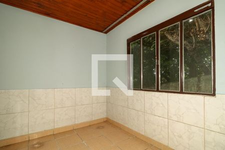 Quarto 2 de casa à venda com 2 quartos, 450m² em Jardim Itu, Porto Alegre