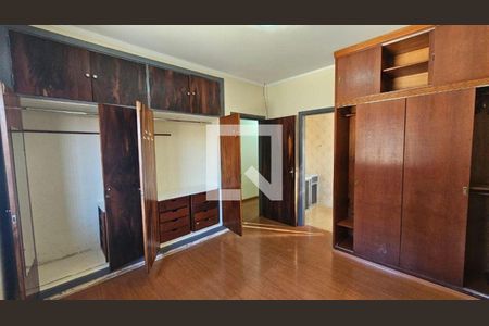 Casa à venda com 3 quartos, 326m² em Vila Nogueira, Campinas