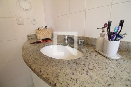 Apartamento para alugar com 50m², 1 quarto e 1 vaga Apartamento para alugar com 50m², 1 quarto e 1 vagaBanheiro da Suíte