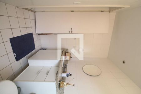 Apartamento para alugar com 50m², 1 quarto e 1 vaga Apartamento para alugar com 50m², 1 quarto e 1 vagaBanheiro da Suíte