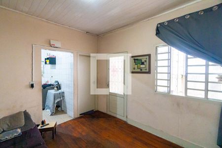 Casa 1 - Sala de casa à venda com 4 quartos, 70m² em Vila da Saúde, São Paulo