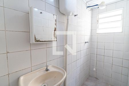Casa à venda com 70m², 4 quartos e 1 vagaCasa 2 - Banheiro