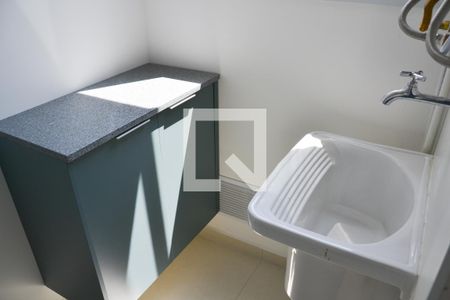 Apartamento para alugar com 55m², 2 quartos e 1 vagaÁrea de serviço