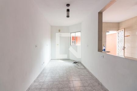 Sala  de casa para alugar com 2 quartos, 75m² em Cipava, Osasco