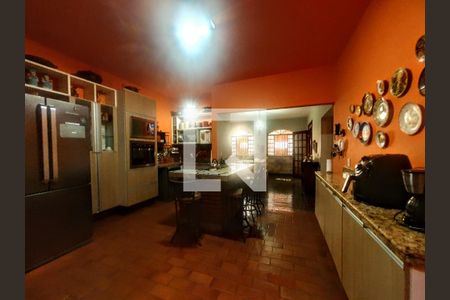 Casa à venda com 227m², 3 quartos e 4 vagasCozinha