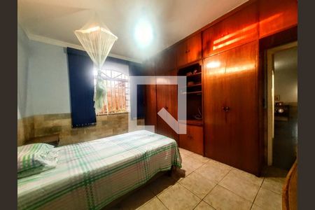 Quarto de casa à venda com 3 quartos, 227m² em Jardim Guanabara, Belo Horizonte