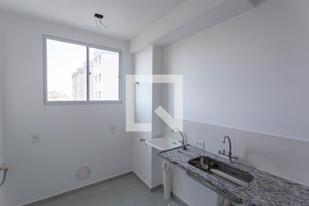 Apartamento para alugar com 44m², 2 quartos e 1 vaga Apartamento para alugar com 44m², 2 quartos e 1 vagaCozinha e Área de Serviço