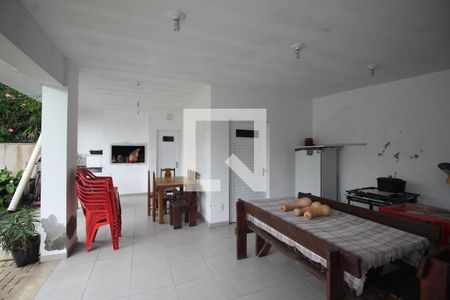 Casa à venda com 223m², 3 quartos e 5 vagasÁrea comum - Churrasqueira