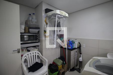 Casa à venda com 223m², 3 quartos e 5 vagasLavanderia