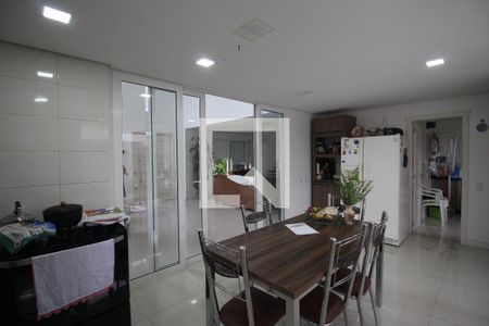 Casa à venda com 223m², 3 quartos e 5 vagasCozinha