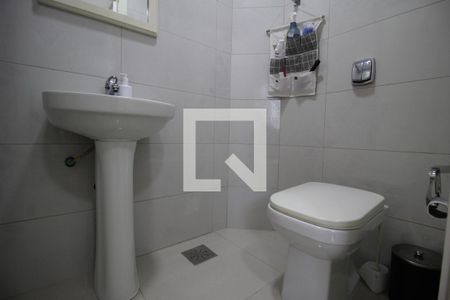 Casa à venda com 223m², 3 quartos e 5 vagasLavabo