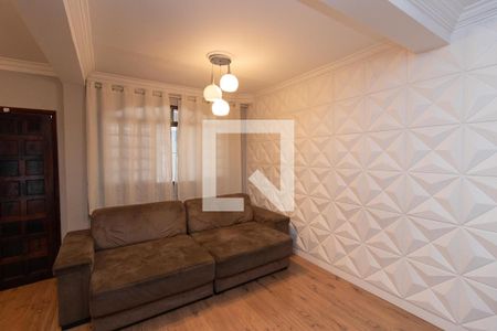 Sala de casa à venda com 3 quartos, 240m² em Vila Nilo, São Paulo