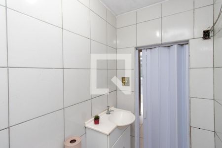 Casa à venda com 240m², 3 quartos e 2 vagas Casa à venda com 240m², 3 quartos e 2 vagasBanheiro da Edícula