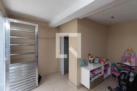 Casa à venda com 240m², 3 quartos e 2 vagas Casa à venda com 240m², 3 quartos e 2 vagasEdícula