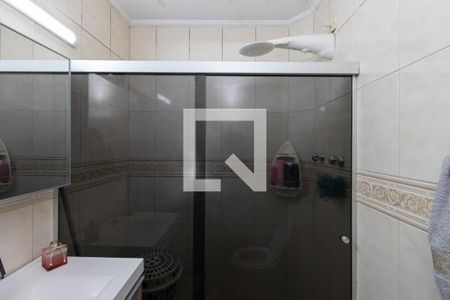 Casa à venda com 240m², 3 quartos e 2 vagas Casa à venda com 240m², 3 quartos e 2 vagasBanheiro