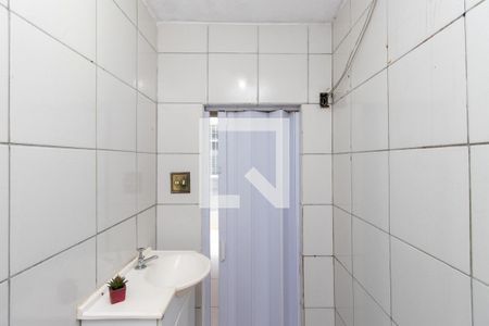 Casa à venda com 240m², 3 quartos e 2 vagas Casa à venda com 240m², 3 quartos e 2 vagasBanheiro da Edícula