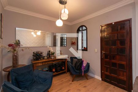 Sala de casa à venda com 3 quartos, 240m² em Vila Nilo, São Paulo