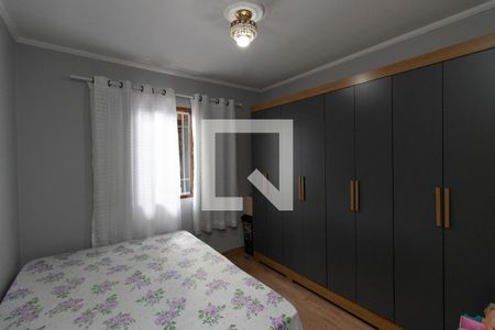 Casa à venda com 240m², 3 quartos e 2 vagas Casa à venda com 240m², 3 quartos e 2 vagasQuarto 2