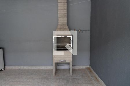 Casa à venda com 240m², 3 quartos e 2 vagas Casa à venda com 240m², 3 quartos e 2 vagasChurrasqueira