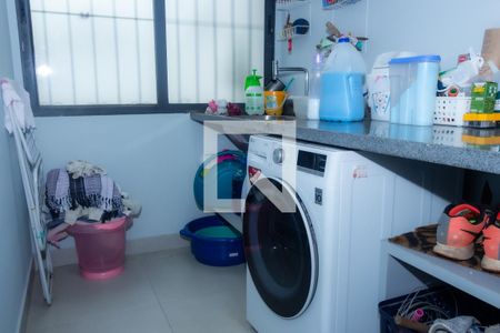 Casa à venda com 200m², 4 quartos e 3 vagasÁrea de Serviço